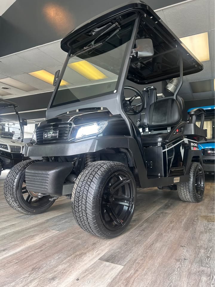 2025 Bintelli Beyond 4 P - Black