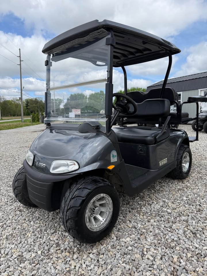 2018 EZGO RXV 48V - Gray