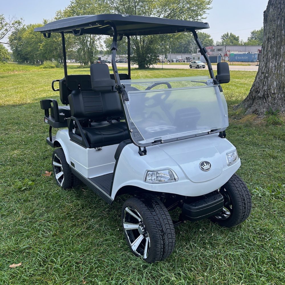 2025 Evolution Classic 4 Plus - White