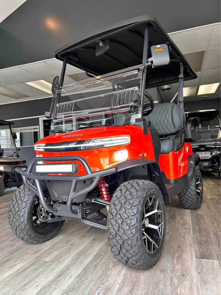 2025 Denago Denago Nomad XL/ Lava - Lava