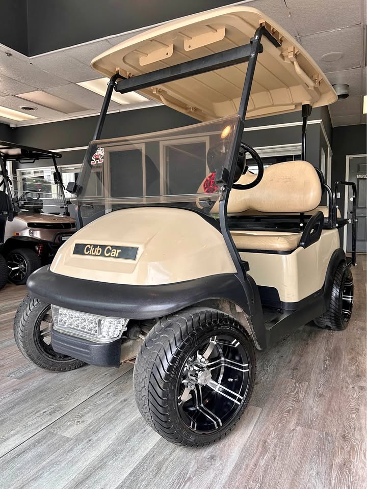 2011 Club Car Club Car Precedent - Cream
