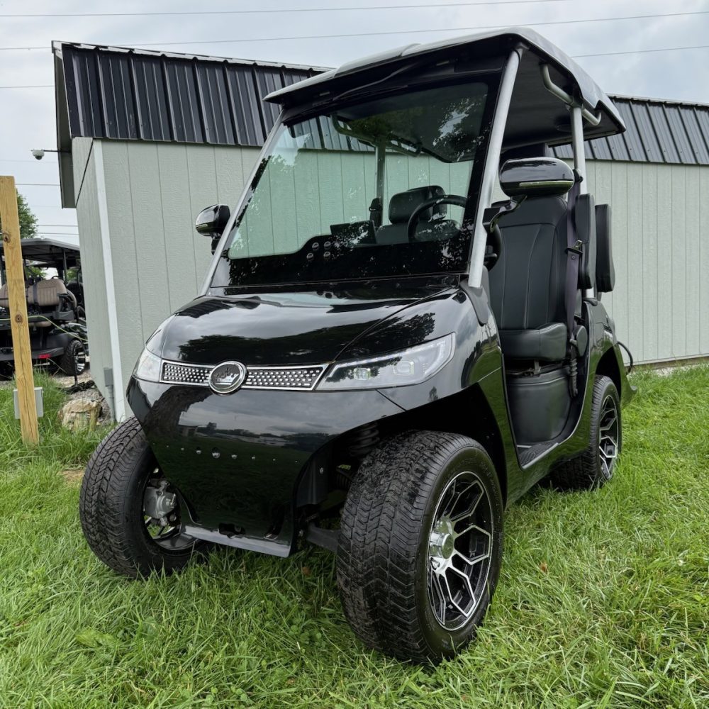 2023 Evolution 2023 Evolution D3- Black Sapphire - Black Sapphire