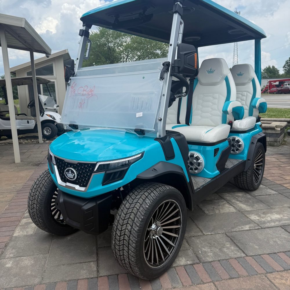 2025 Evolution D-Max GT4 - Sky Blue