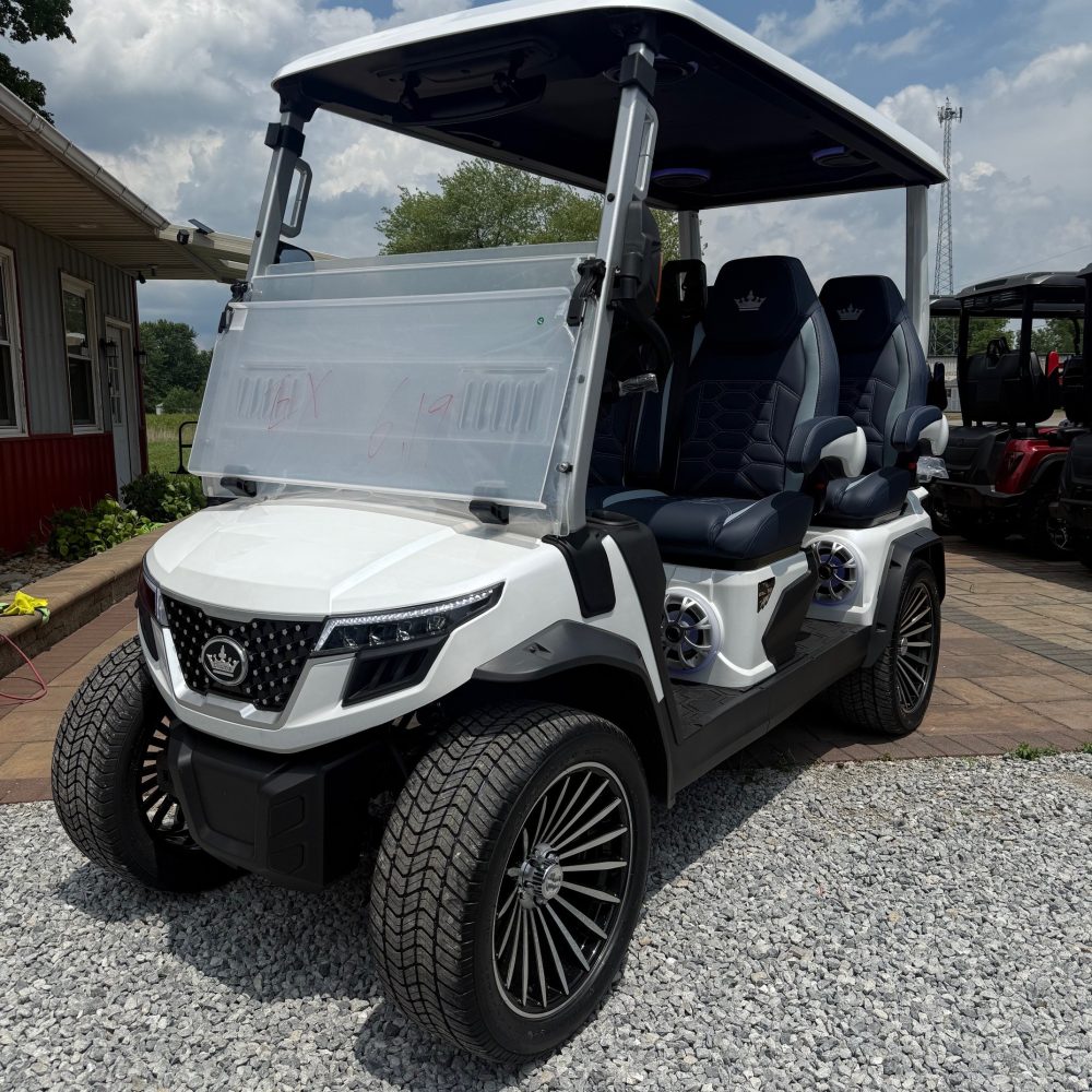 2025 Evolution D-Max GT4 - Pearl Mineral White
