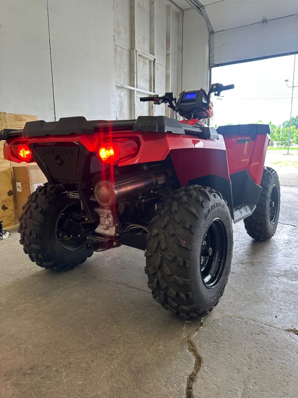 2018 Polaris Polaris Sportsman 570 EFI Four Wheeler - Red - Image 2