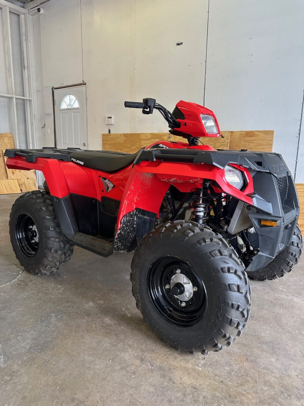2018 Polaris Polaris Sportsman 570 EFI Four Wheeler - Red - Image 4