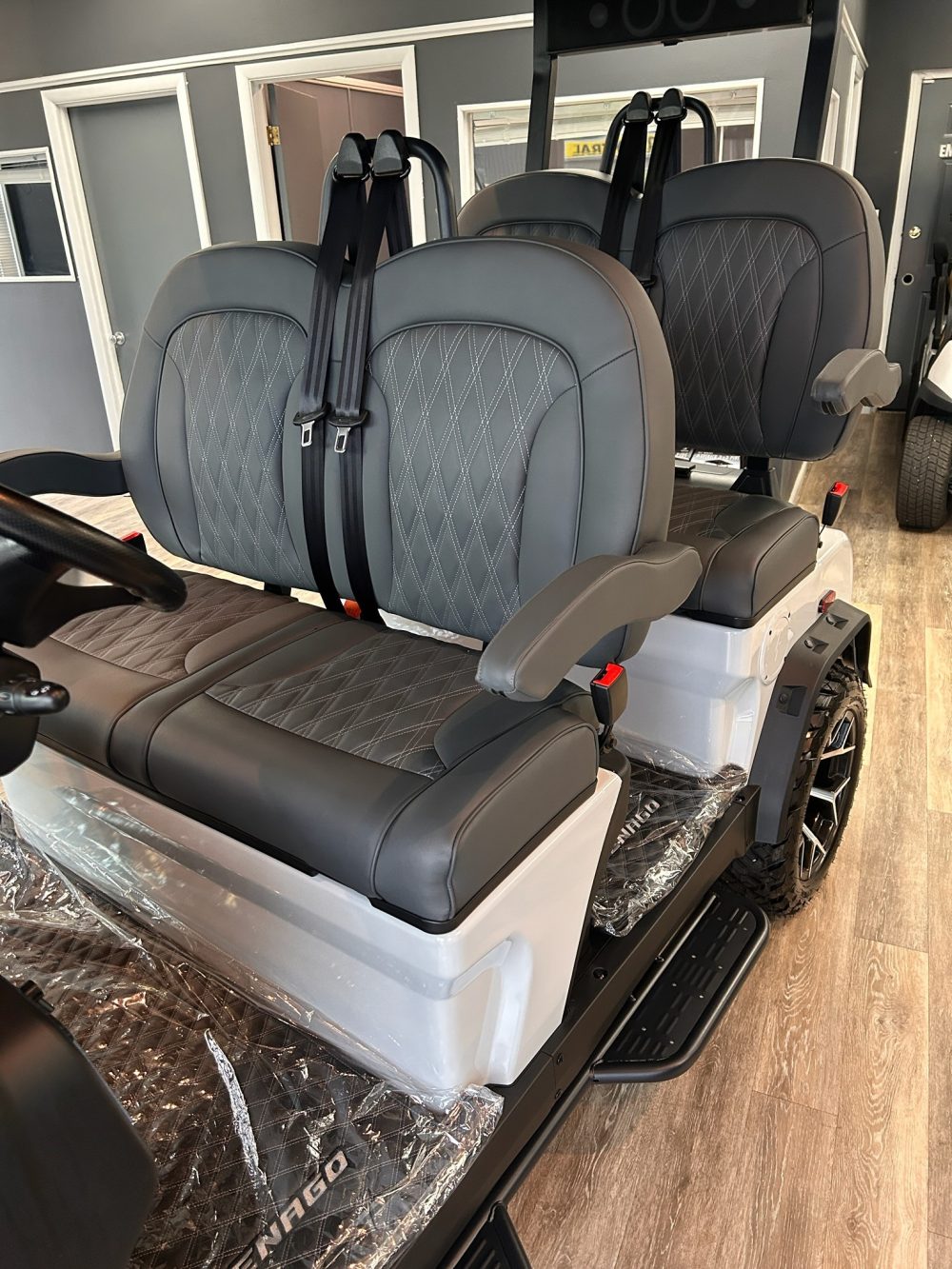 2025 Denago Denago Rover XL/White - White - Image 6