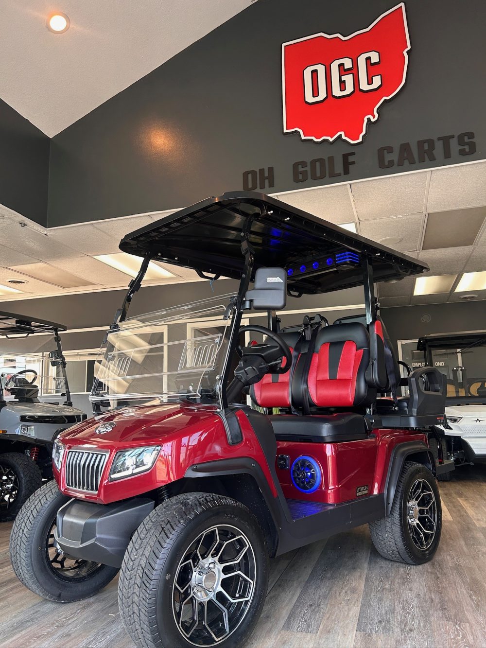 2025 Evolution D5 Ranger 2+2 Plus F. Red - Flamenco Red
