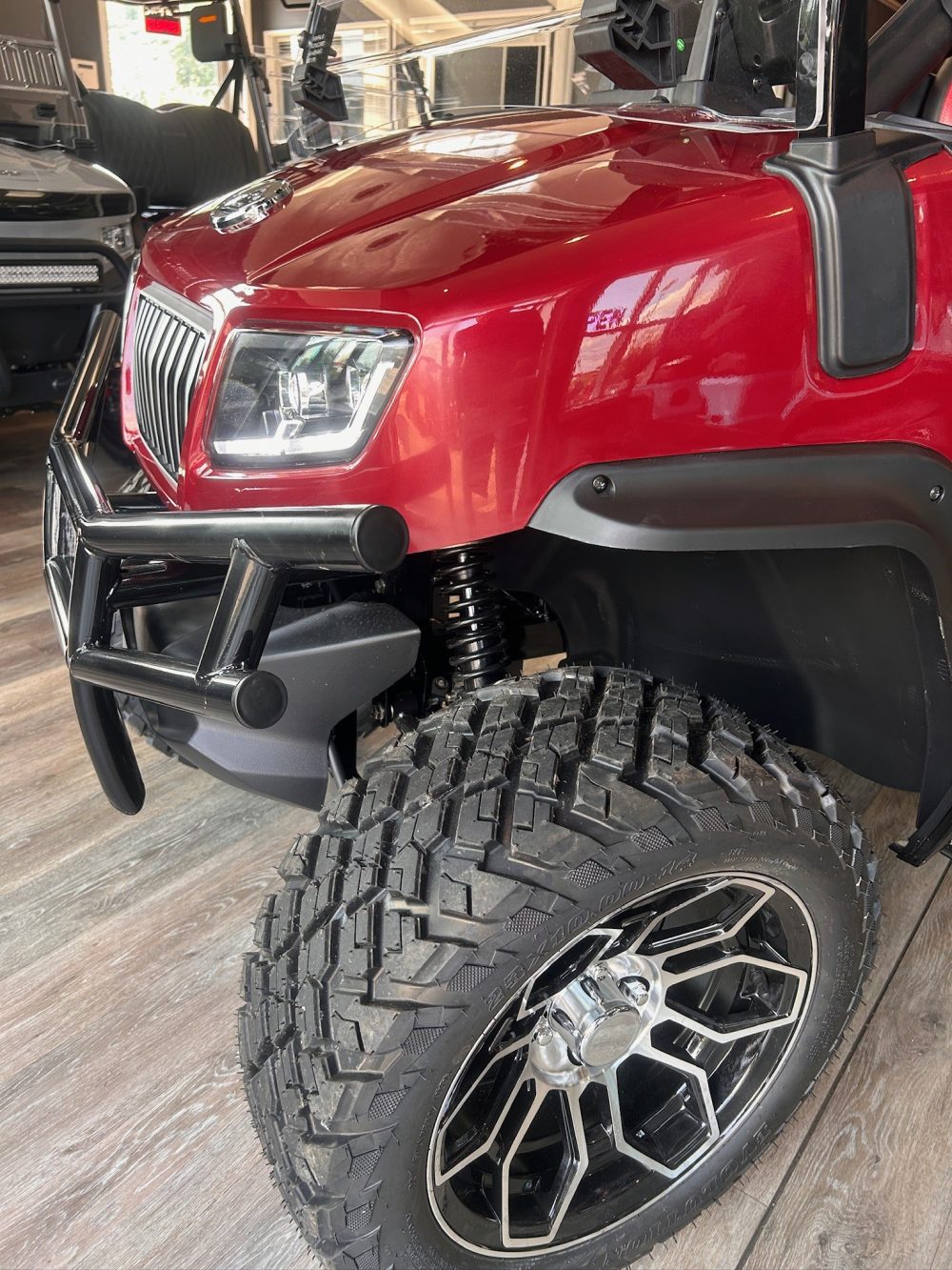 2025 Evolution D5 Maverick 4 - Flamenco Red - Flamenco Red - Image 10