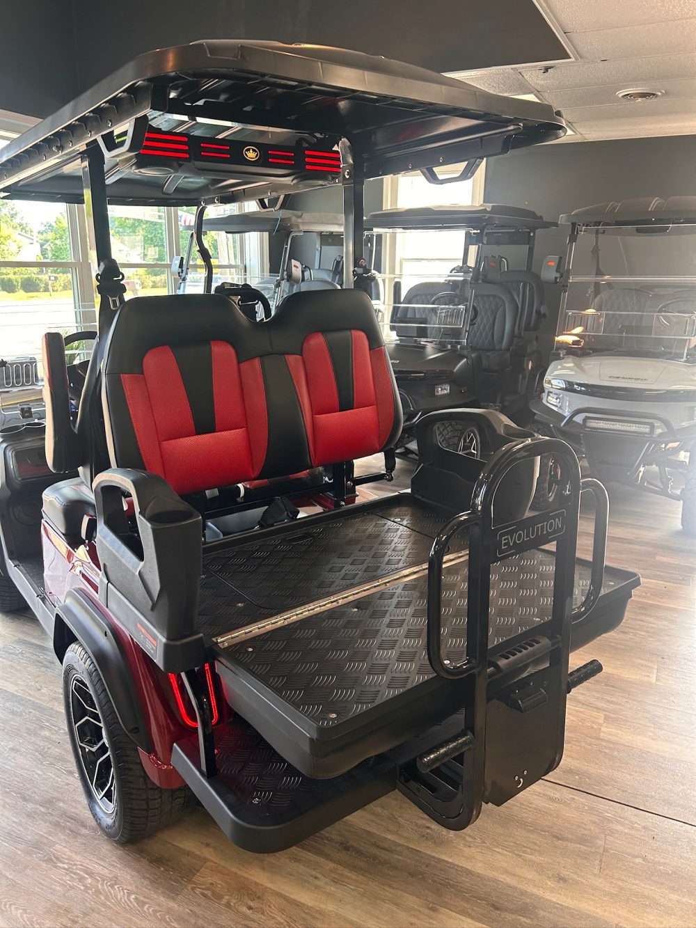 2025 Evolution D5 Ranger 2+2 Plus F. Red - Flamenco Red - Image 5