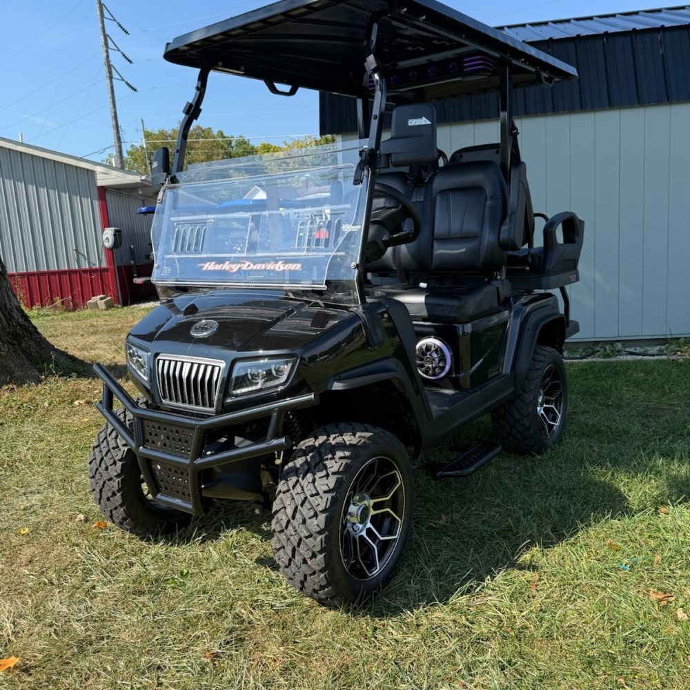 2025 Evolution Maverick 2+2 Plus - LIKE NEW!
