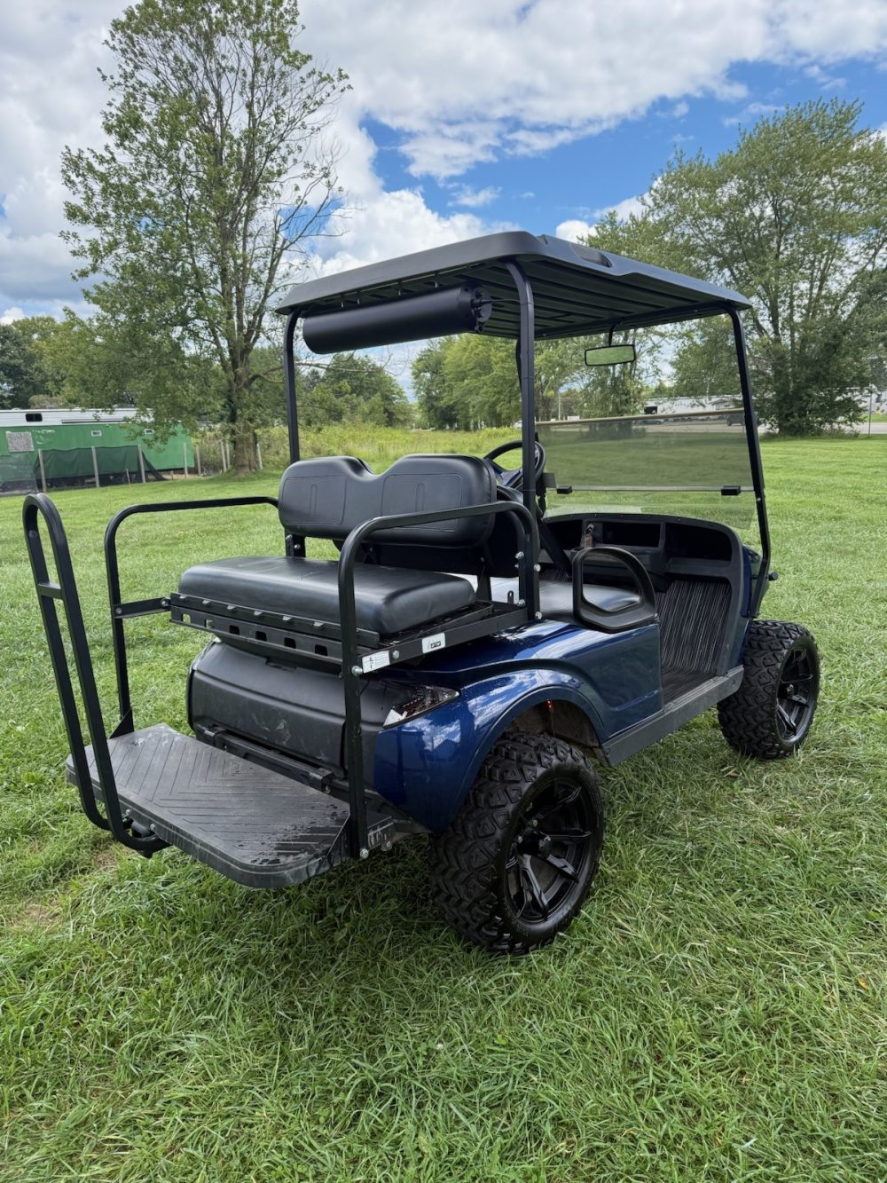 2017 EZGO EZGO TXT Lifted Storm - Blue - Image 4
