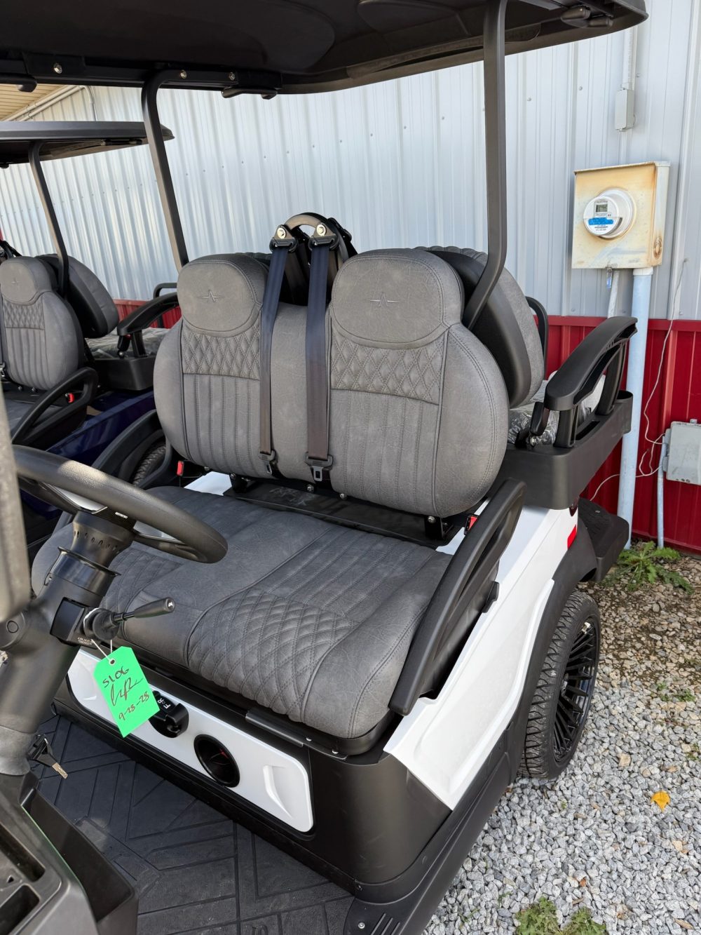2026 Atlas 4 Passenger/Non-Lifted - LSV Package - White - Image 4