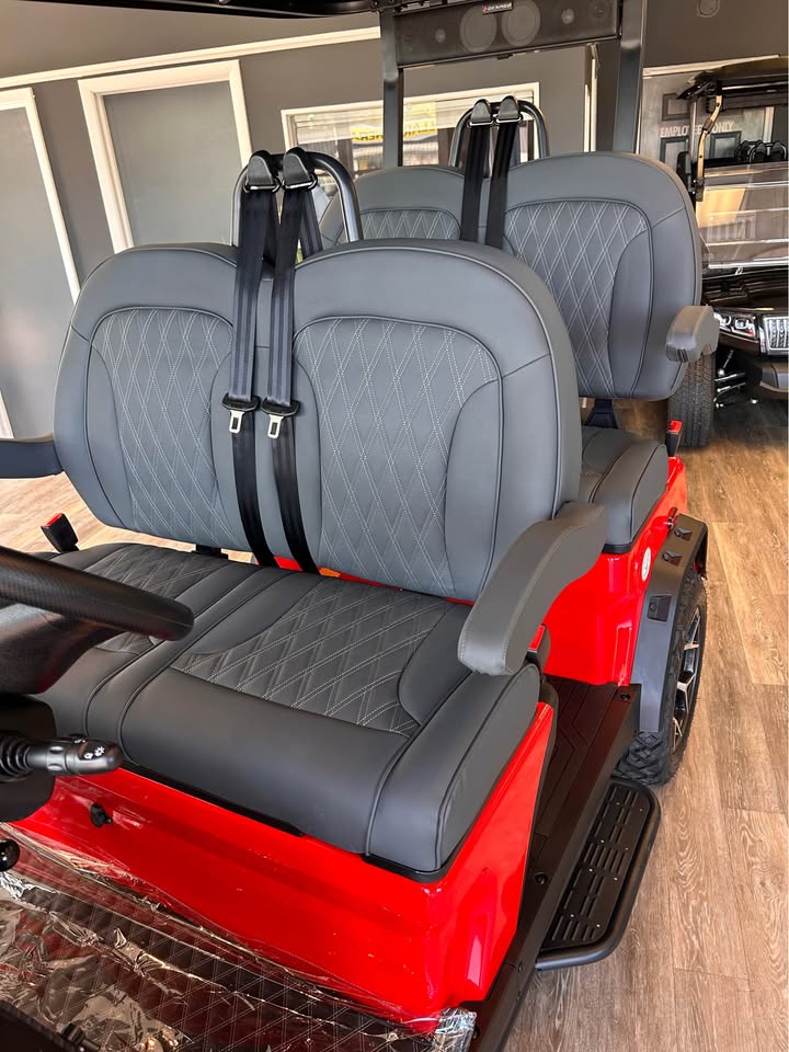 2025 Denago Rover XL/Scarlet - Scarlet - Image 7