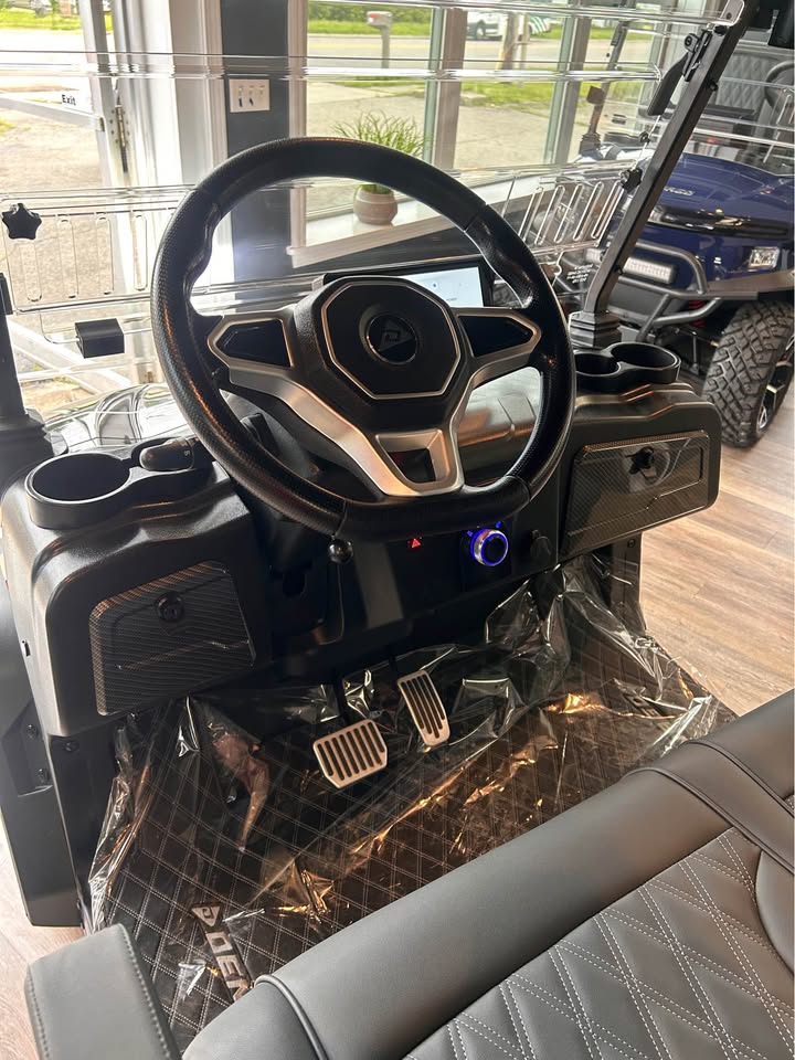 2025 Denago Rover XXL/ Black - Black - Image 10