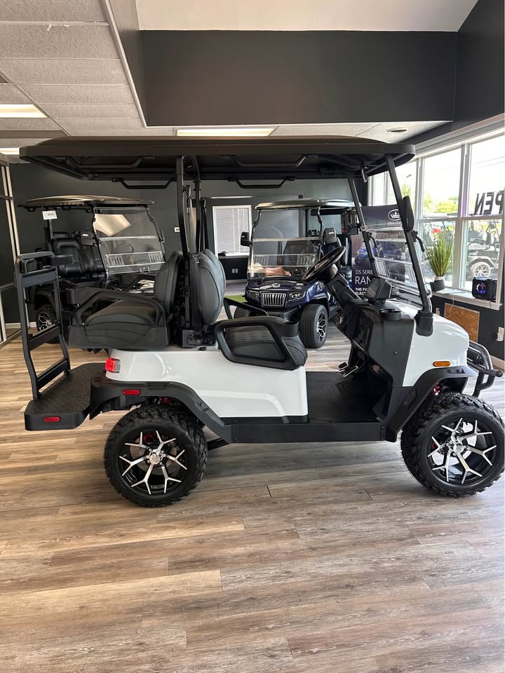 2025 Denago Nomad XL/White - White - Image 5