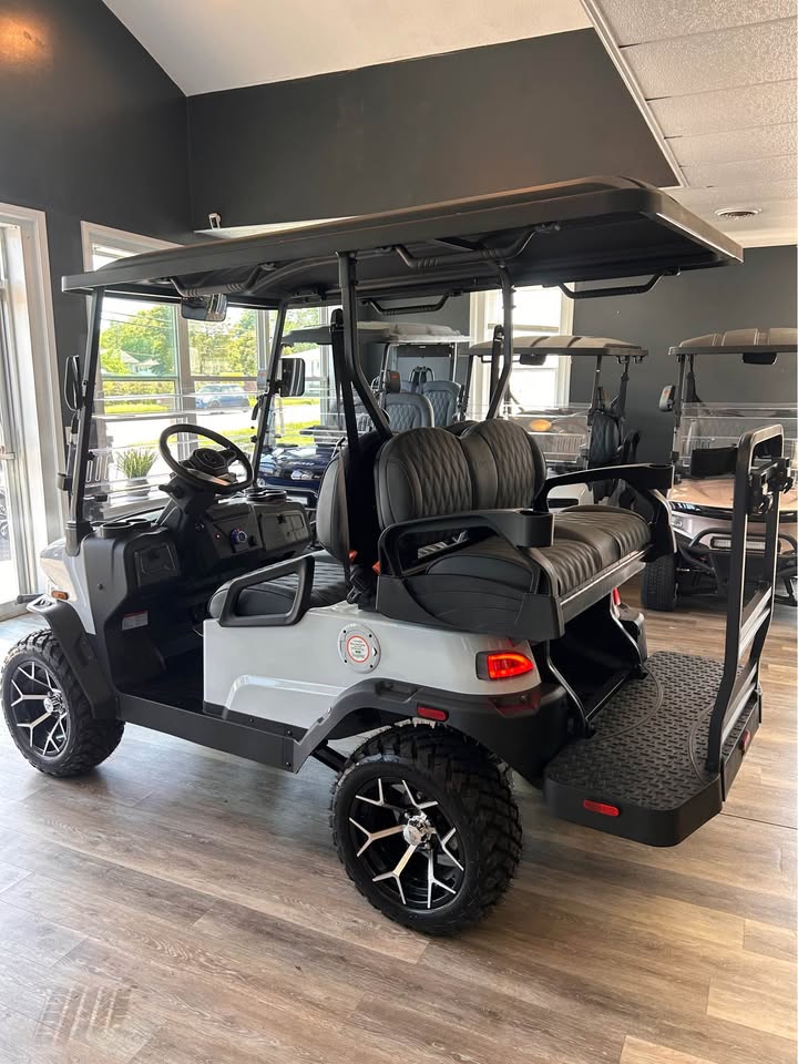 2025 Denago Nomad XL/White - White - Image 8